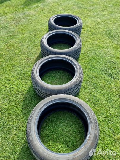 Pirelli Scorpion 255/45 R19 100V