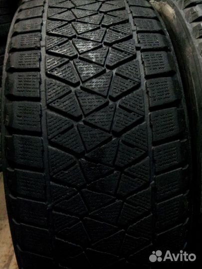 Bridgestone Blizzak DM-V2 235/55 R19