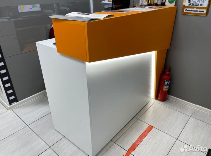 Ресепшен Стойка администратора Офисная стойка