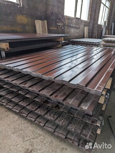 Профнастил С8 шоколад 8017 0.45 2 метра