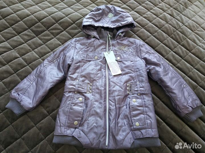 Куртка для девочки новая демисезоннаяна рост122+
