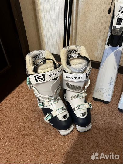 Горнолыжные ботинки женские 24 Salomon