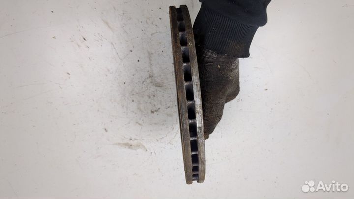 Диск тормозной передний Opel Zafira B