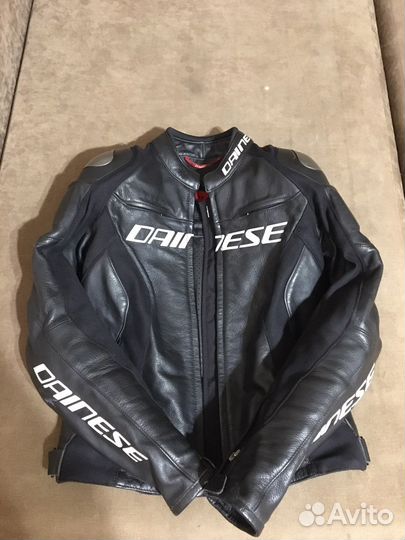 Мотокуртка кожаная dainese