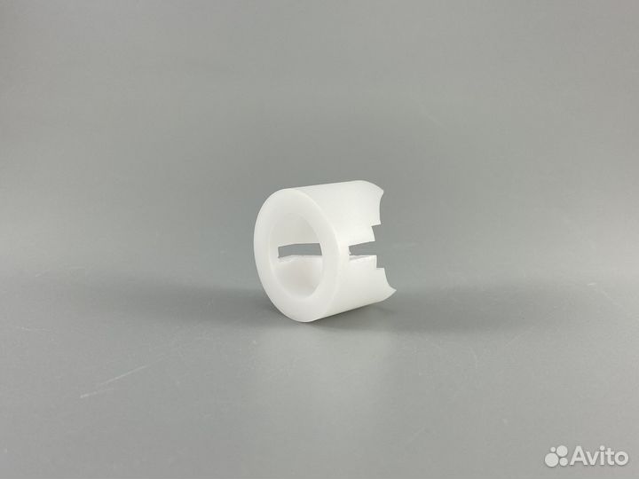 Поджимная втулка рулевой рейки Toyota bB QNC20