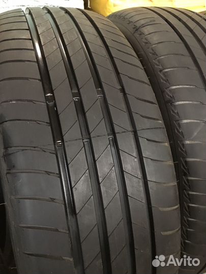 Bridgestone Turanza T005 215/60 R17 98H