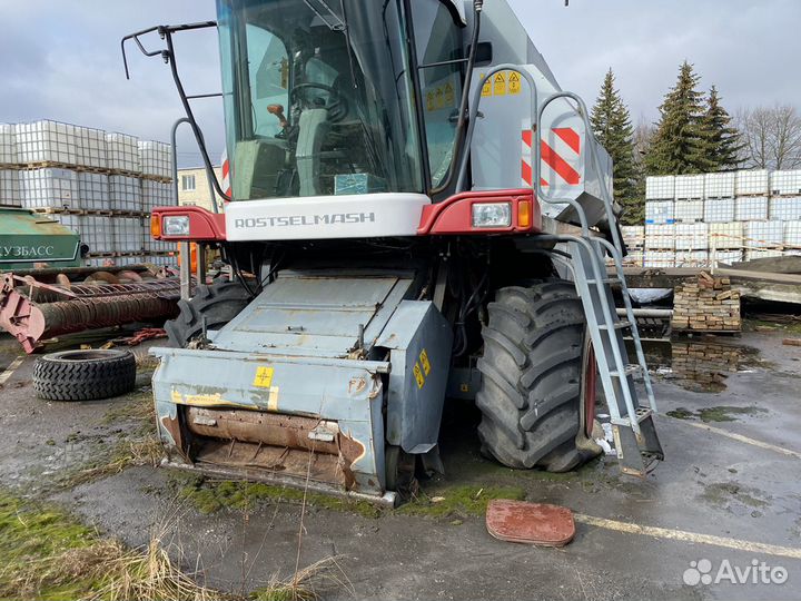 Разборка комбайнов