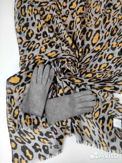 Перчатки, шарфы, платки