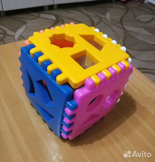 Развивающая игрушка/сортер