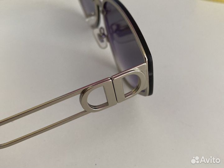 Солнцезащитные очки женские