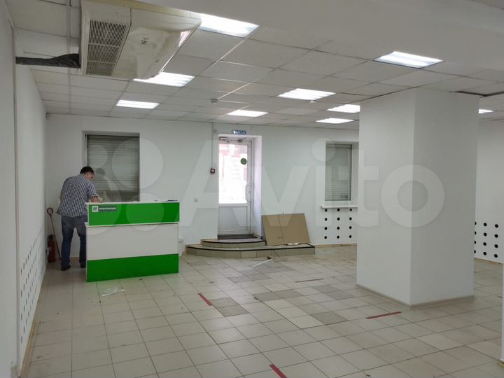 Торговое помещ в районе 