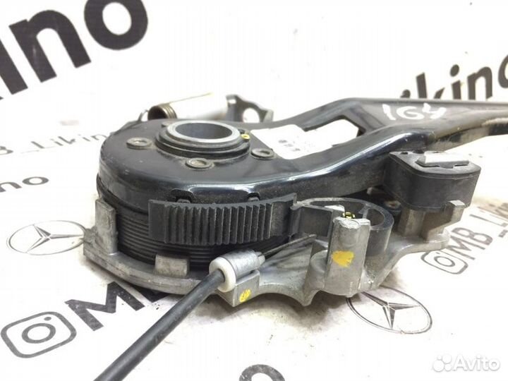 Педаль стояночного тормоза Mercedes-Benz Ml W164