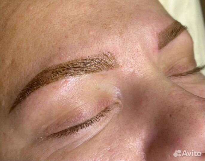 Напыление бровей