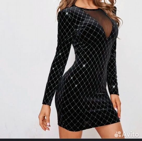 Вечернее платье 48 размер черное бархатное