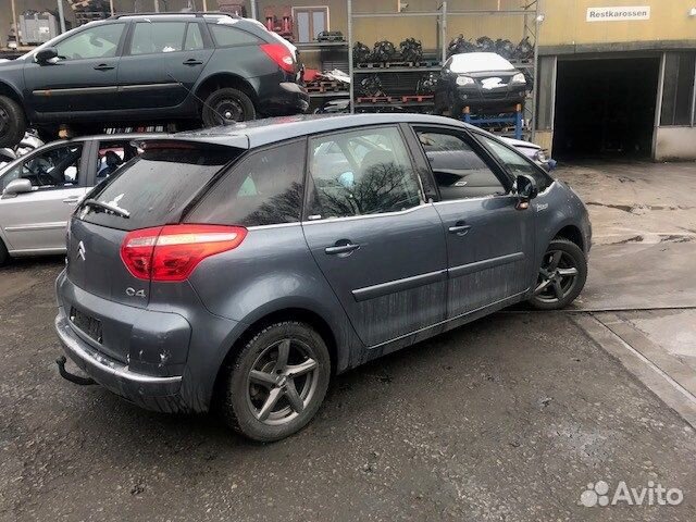 Разбор на запчасти Citroen C4 Picasso