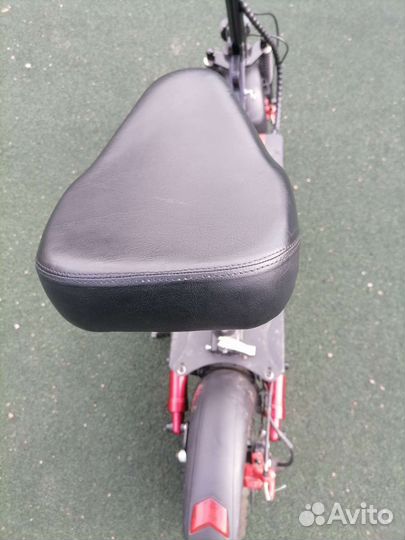 Электросамокат с сиденьем взрослый