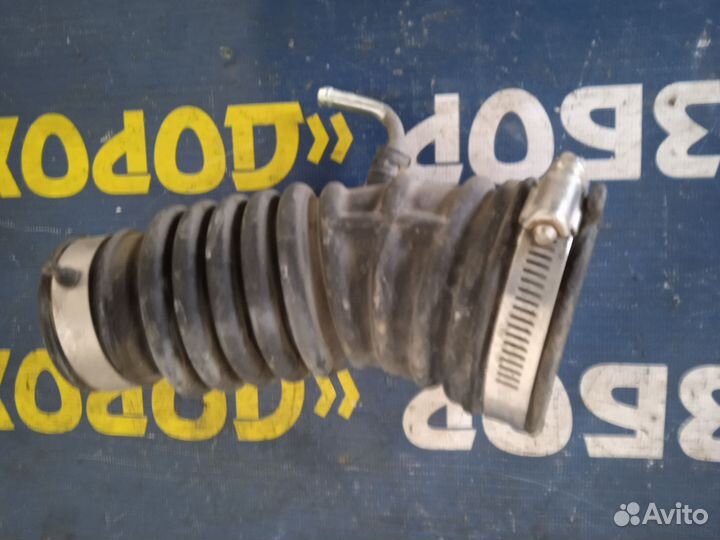 Патрубок воздушного фильтра Nissan Juke YF15 F15