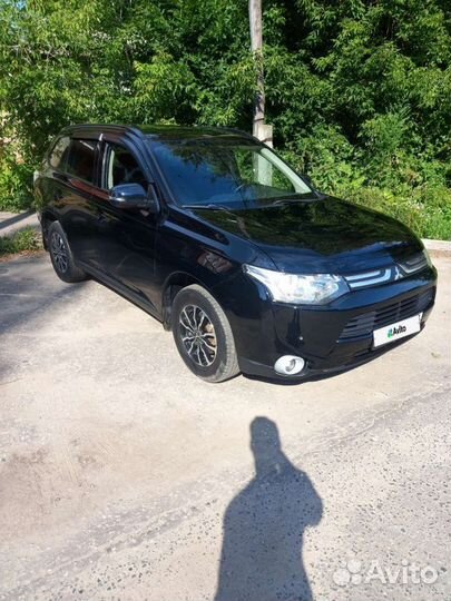Mitsubishi Outlander 2.4 CVT, 2013, 151 500 км