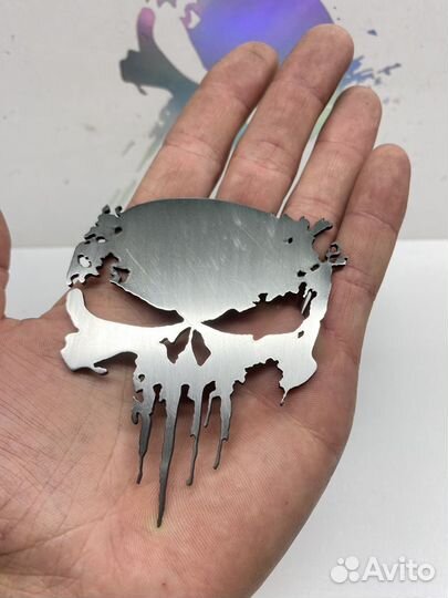 Шильдик брелок череп каратель мотоцикл кастом