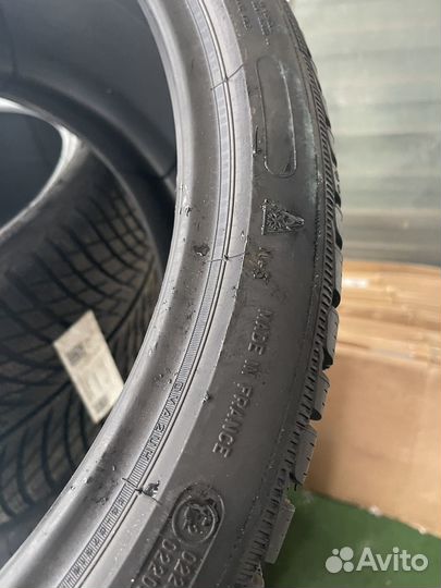 Michelin Pilot Alpin 5 SUV 285/40 R22 и 325/35 R22