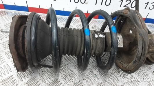 Стойка передняя правая toyota corolla E12 (ENI29N5