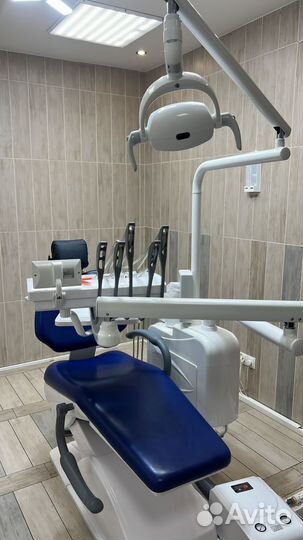 Стоматологическое кресло бу