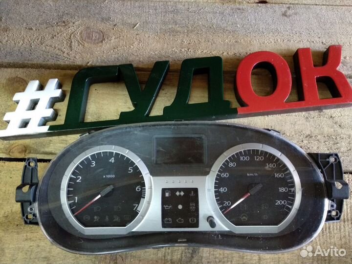 Щиток приборов на LADA Largus