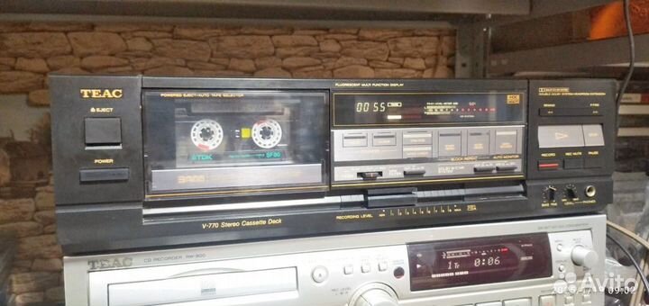 Teac V-770