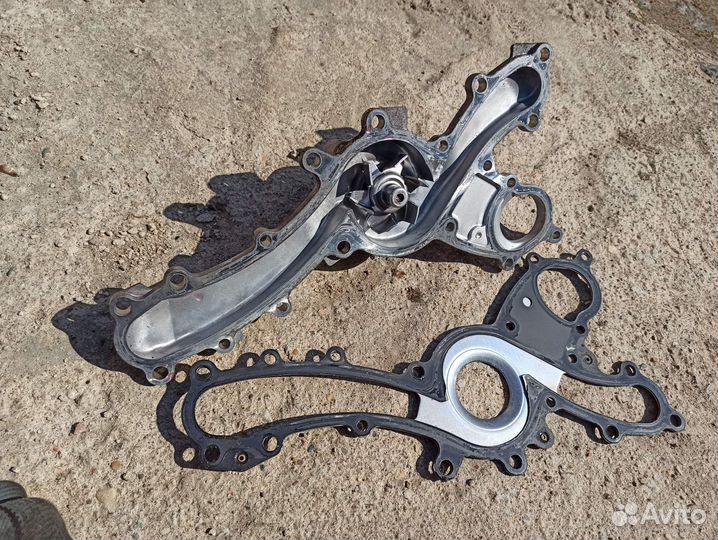 Водяная помпа Lexus GS 4 2013