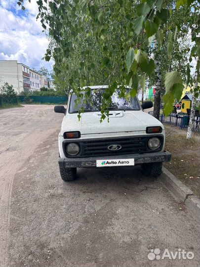 LADA 4x4 (Нива) 1.7 МТ, 1997, 100 000 км