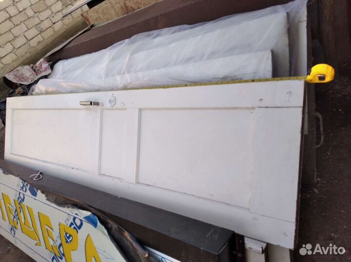 Двери Деревянные крепкие