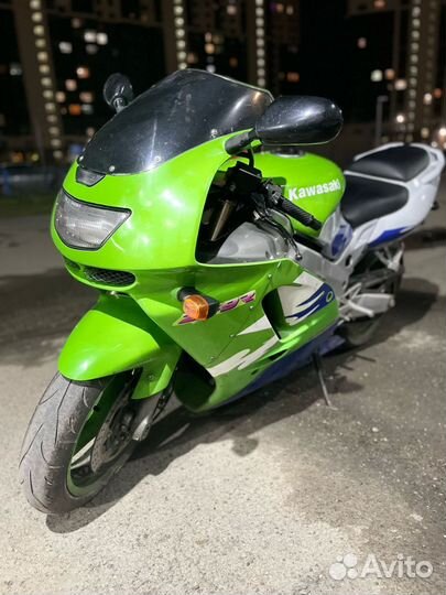 Kawasaki zx9r