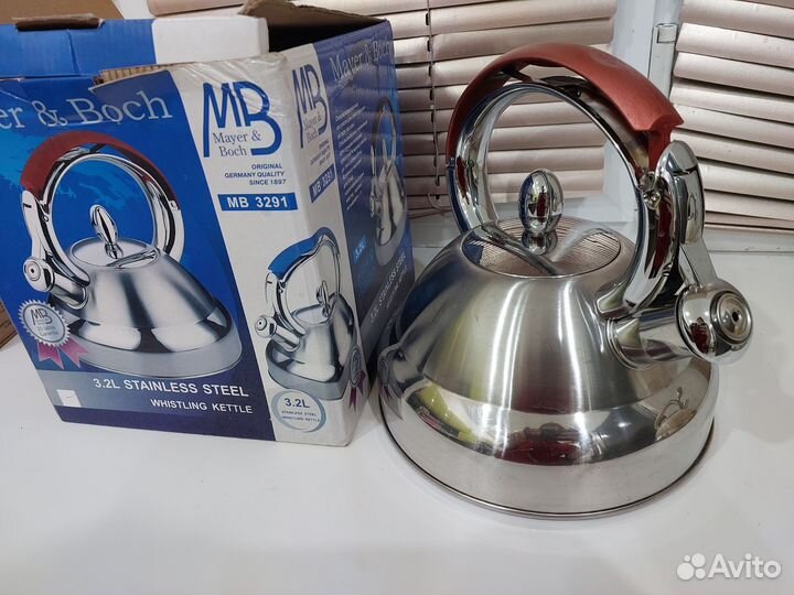 Продаю чайник новый