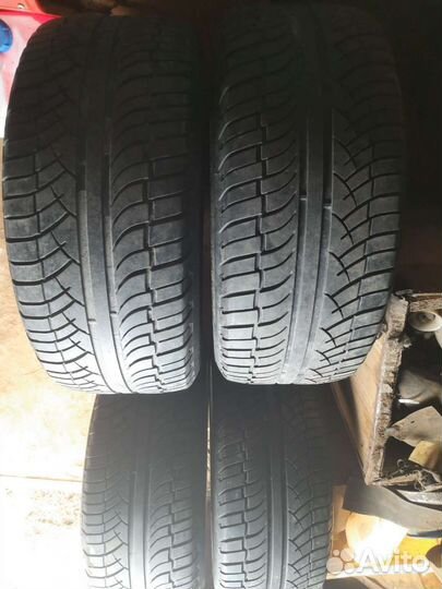 Michelin 4x4 Diamaris 275/55 R17 и 275/55 R17