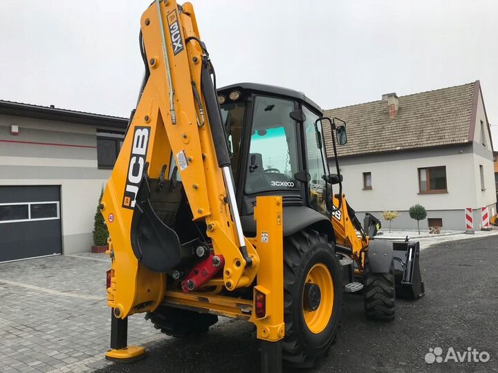 Экскаватор-погрузчик JCB 3CX, 2017