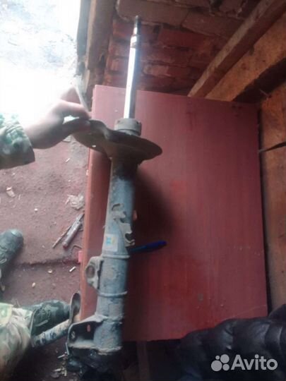 Переднии стойки на bmw E36