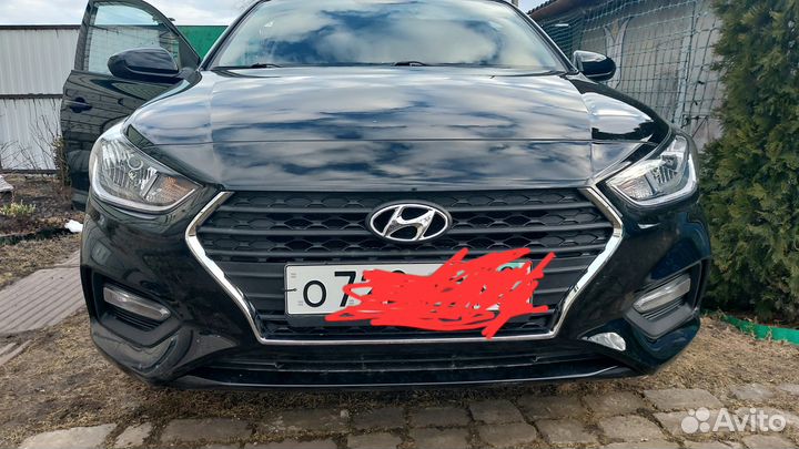 Решетка радиатора на hyundai solaris 2