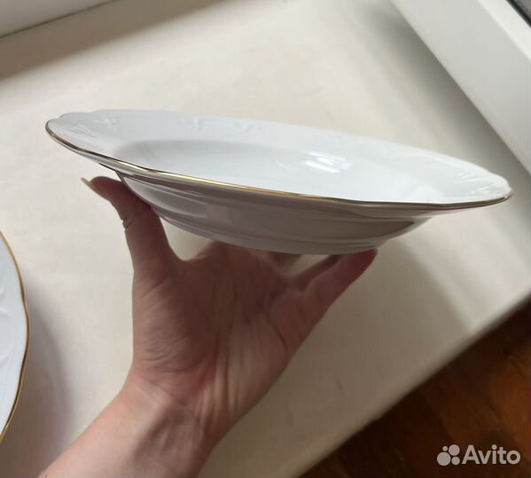 Фарфоровые тарелки