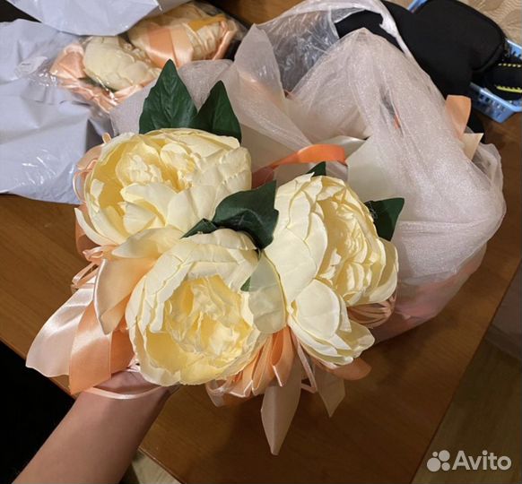 Свадебные украшения на машину