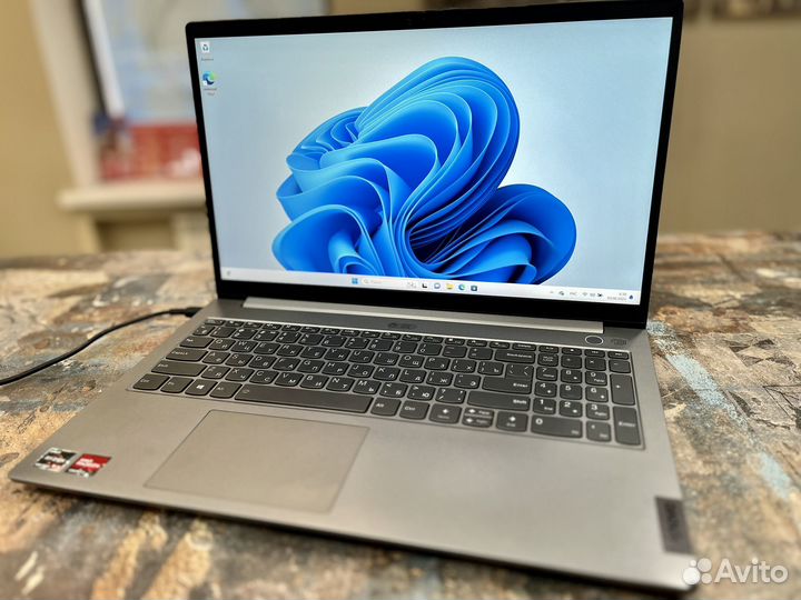 Lenovo ThinkBook 15 G3 ACL