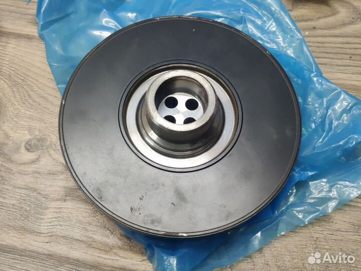 Шкив коленвала BMW X5 E70 N57