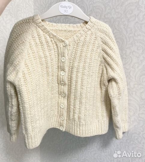 Кофта вязаная ручной работы для девочки