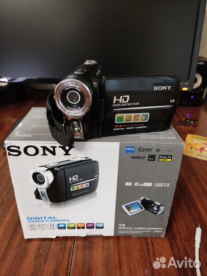 Видеокамера sony V9 HD