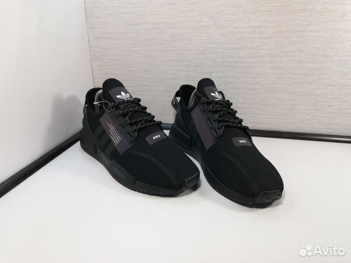 Кроссовки adidas NMD