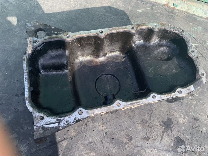 Поддон масленый Ford Fusion 2002- 1.4 16v