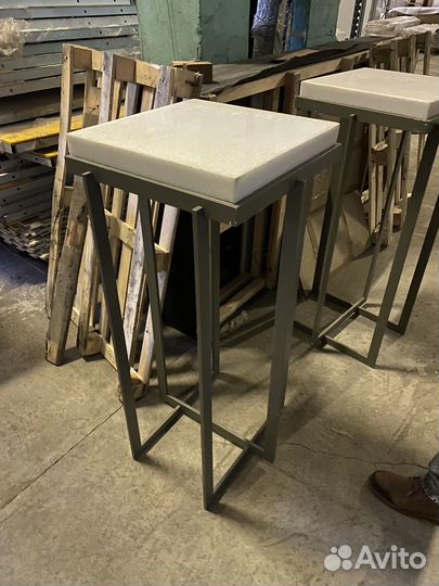 Стол витрина мрамор