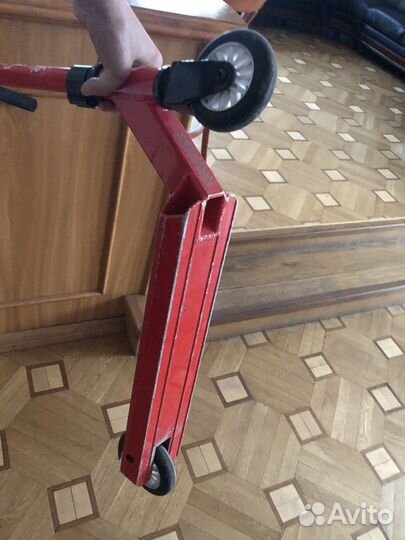 Трюковой самокат