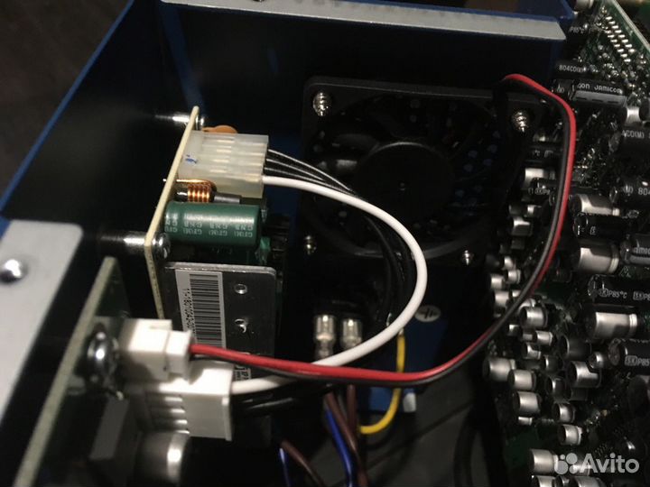 Цифровой микшерный пульт Soundcraft Ui-24R