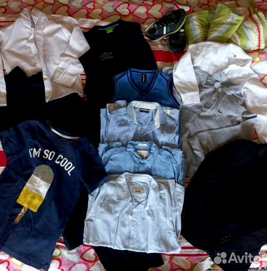 Продам фирменную школьную одежду пакетом р.122-128