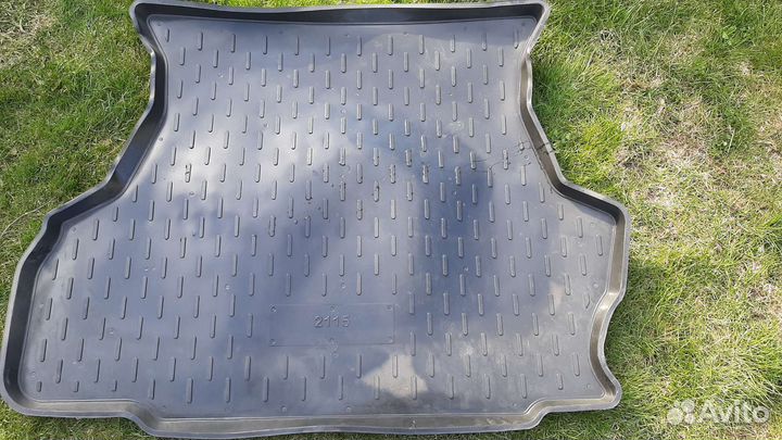 Комплект автомобильных ковриков Лада Ларгус